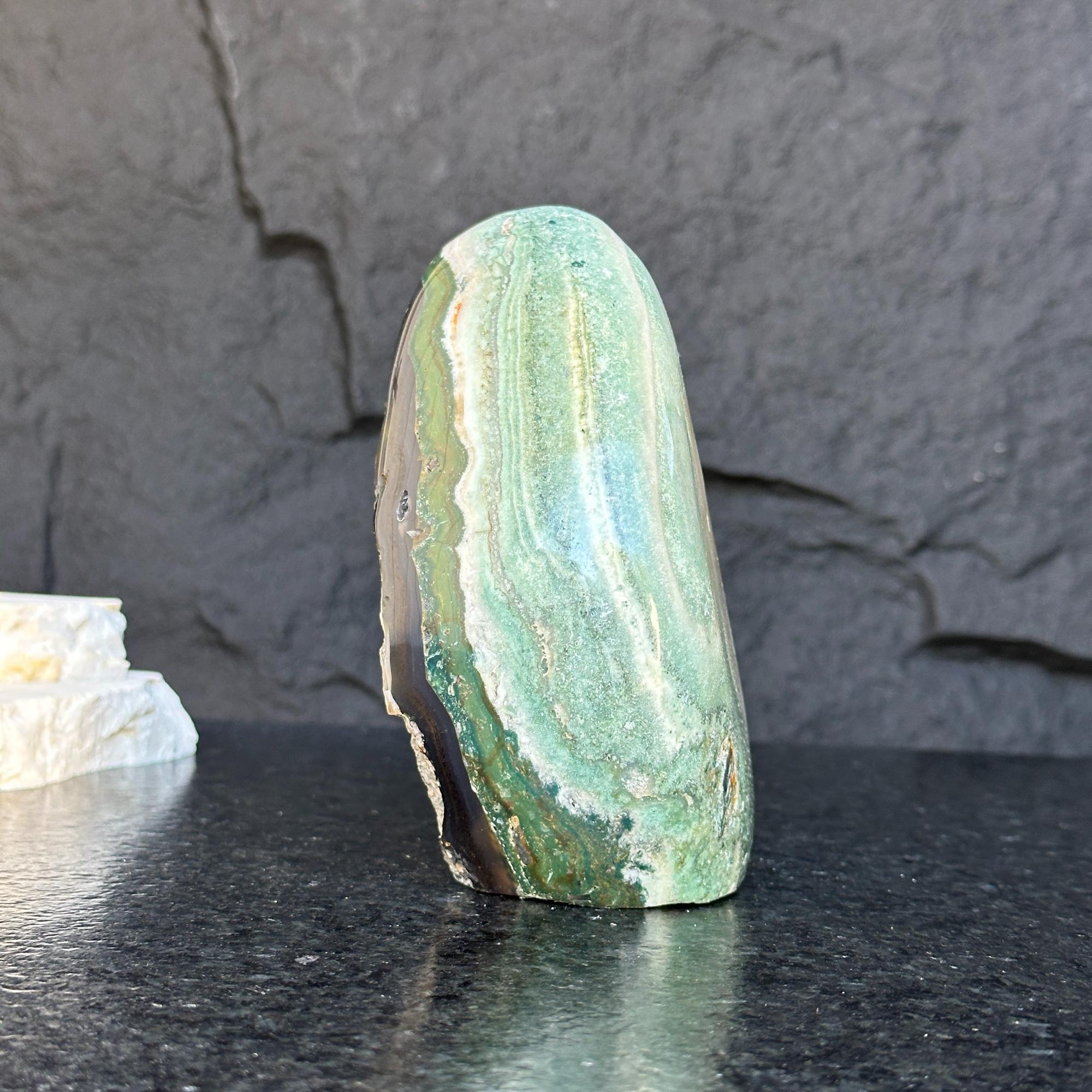 Green Gemstone, perfect trendy gift for crystal lovers, Green Jasper Flame Rocks & Geodes La Vie Bien Green Gemstone, perfect trendy gift for crystal lovers, Green Jasper Flame