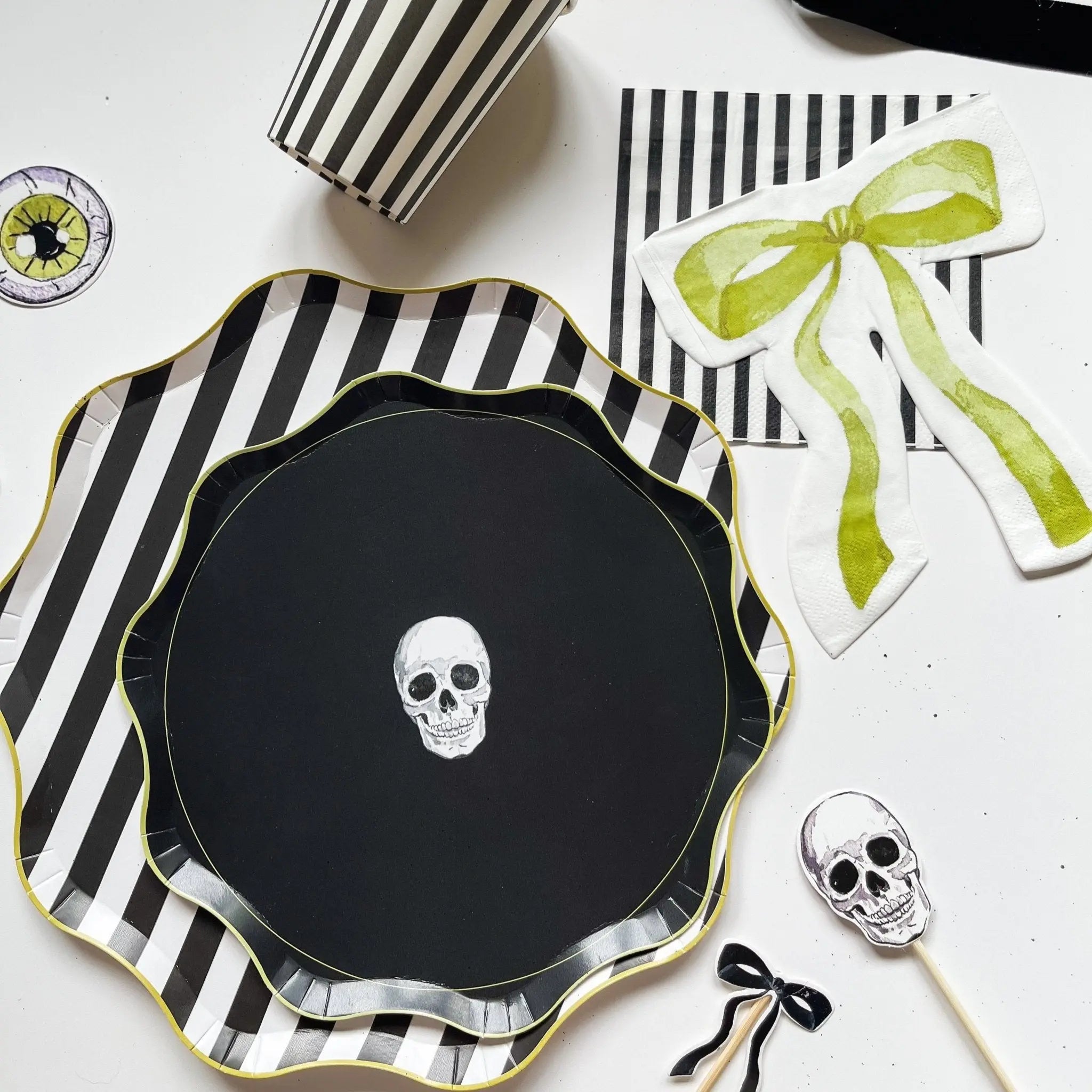Halloween Solid Dessert Plates (12pcs)