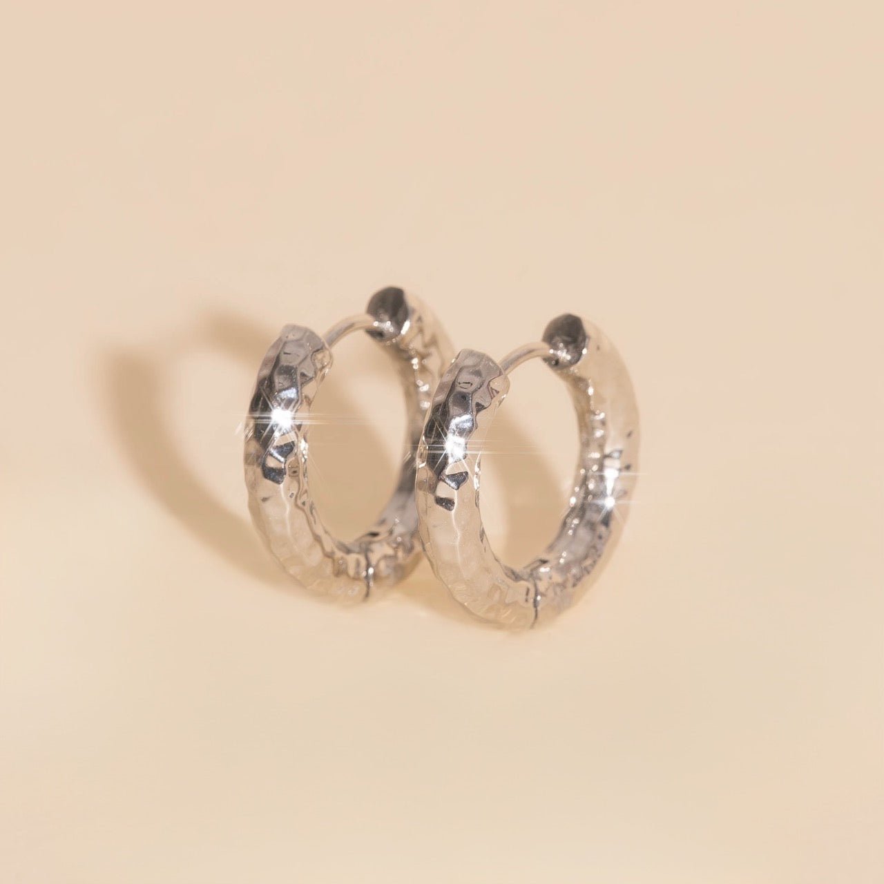 Hammered Chunky Rounded Huggie Hoop Earrings Chunky Rounded Huggie Hoops La Vie Bien Hammered Chunky Rounded Huggie Hoop Earrings
