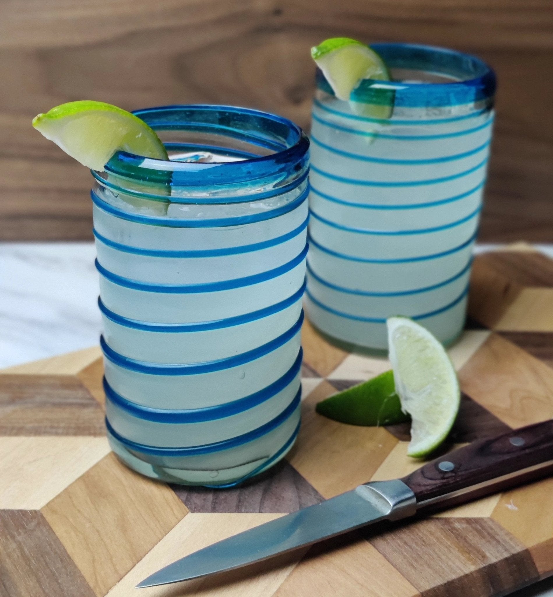 Hand Blown Mexican Drinking Glasses – Set of 6 Glasses with an Aqua Spiral Design (14 oz each) … by Dos Sueños