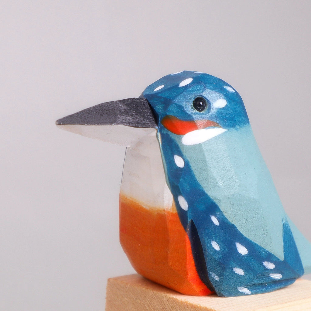 Hand-Carved Wooden Bird Figurine – Hummingbird by Kitsville