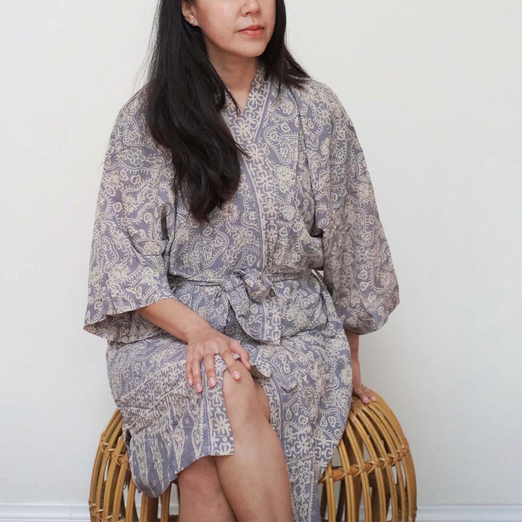 Hand Dyed Batik Robe Kimono, 100% Cotton, Gray, Silver Petals Robes La Vie Bien Hand Dyed Batik Robe Kimono, 100% Cotton, Gray, Silver Petals