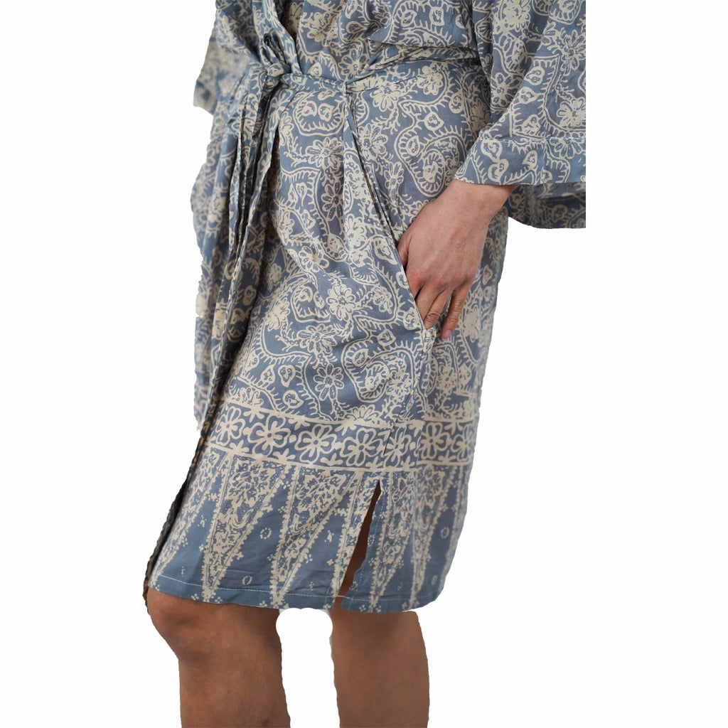 Hand Dyed Batik Robe Kimono, 100% Cotton, Gray, Silver Petals Robes La Vie Bien Hand Dyed Batik Robe Kimono, 100% Cotton, Gray, Silver Petals
