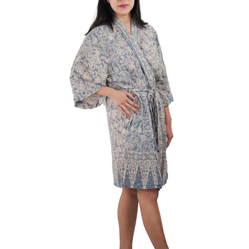 Hand Dyed Batik Robe Kimono, 100% Cotton, Gray, Silver Petals Robes La Vie Bien Hand Dyed Batik Robe Kimono, 100% Cotton, Gray, Silver Petals