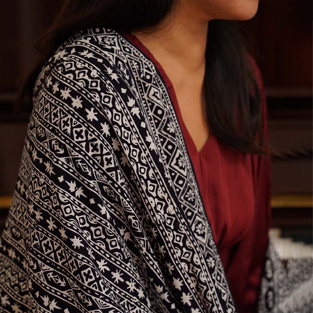 Hand Dyed Batik Scarf, 100% Cotton Fabric, Black White, Geometric Scarves La Vie Bien Hand Dyed Batik Scarf, 100% Cotton Fabric, Black White, Geometric