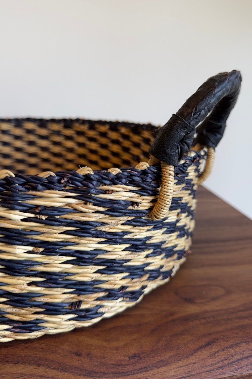 Handled Tray - Natural and Black Checkered La Vie Bien Handled Tray - Natural and Black Checkered