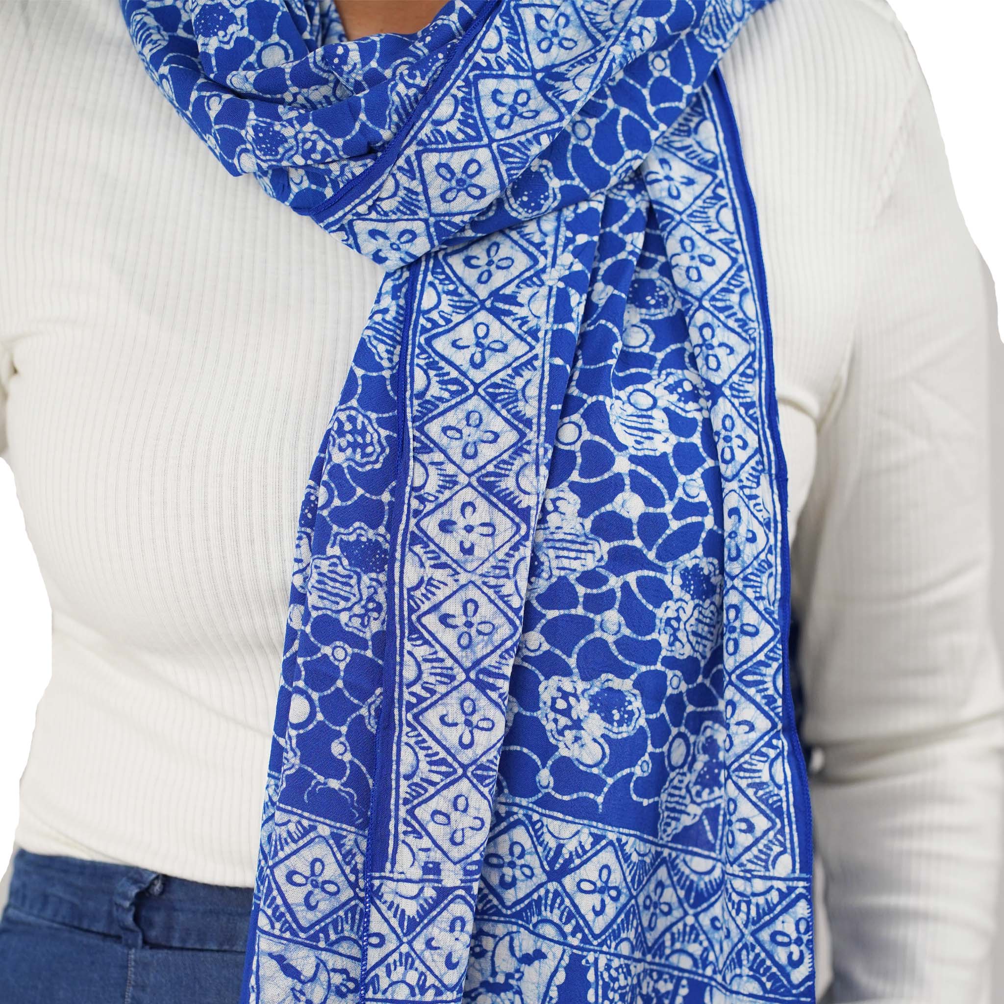 Handmade Batik Scarf, soft Cotton, Boulder, Blue, Light Blue, White Scarves La Vie Bien Handmade Batik Scarf, soft Cotton, Boulder, Blue, Light Blue, White
