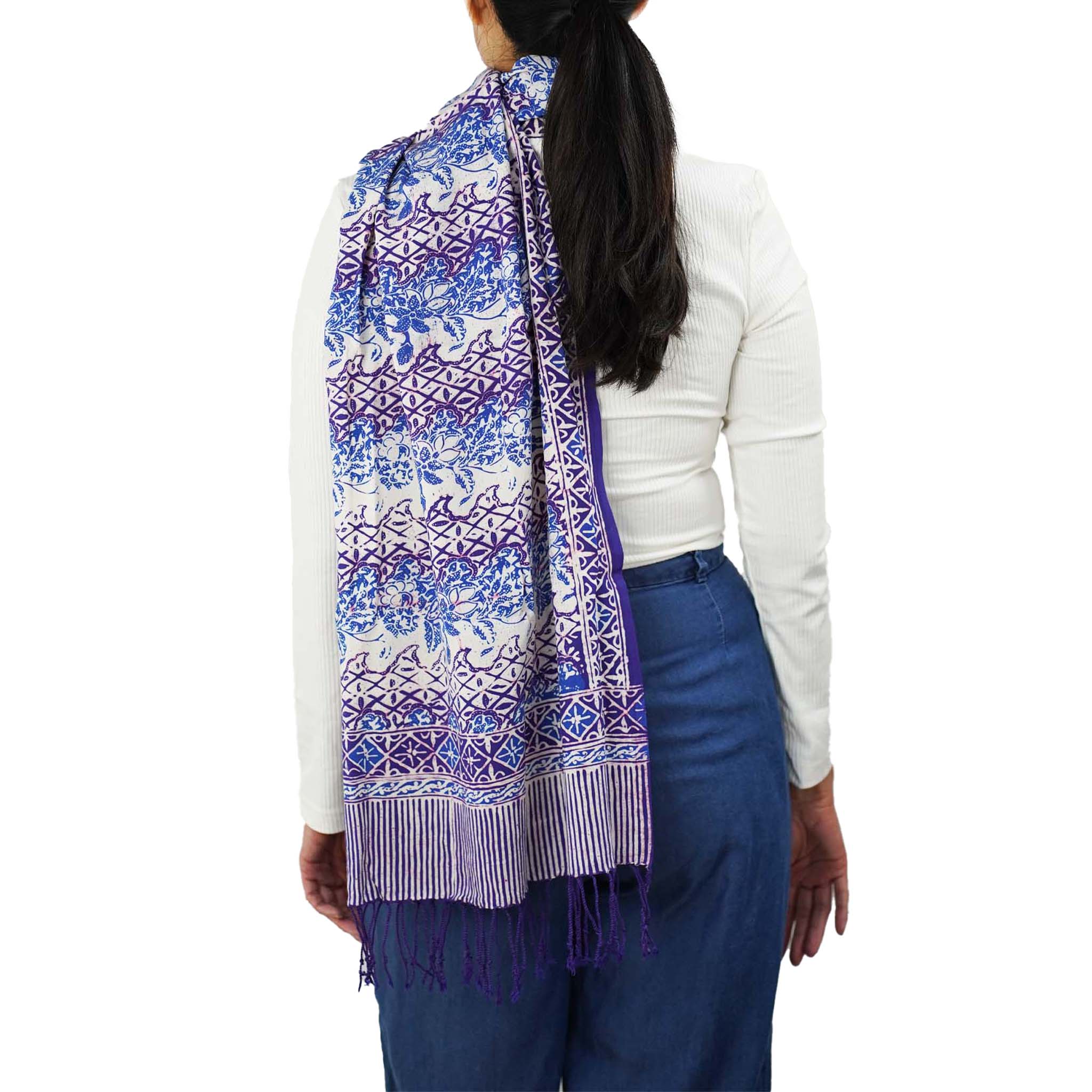 Handmade Batik Scarf - soft Cotton - Vines in Navy Blue Scarves La Vie Bien Handmade Batik Scarf - soft Cotton - Vines in Navy Blue