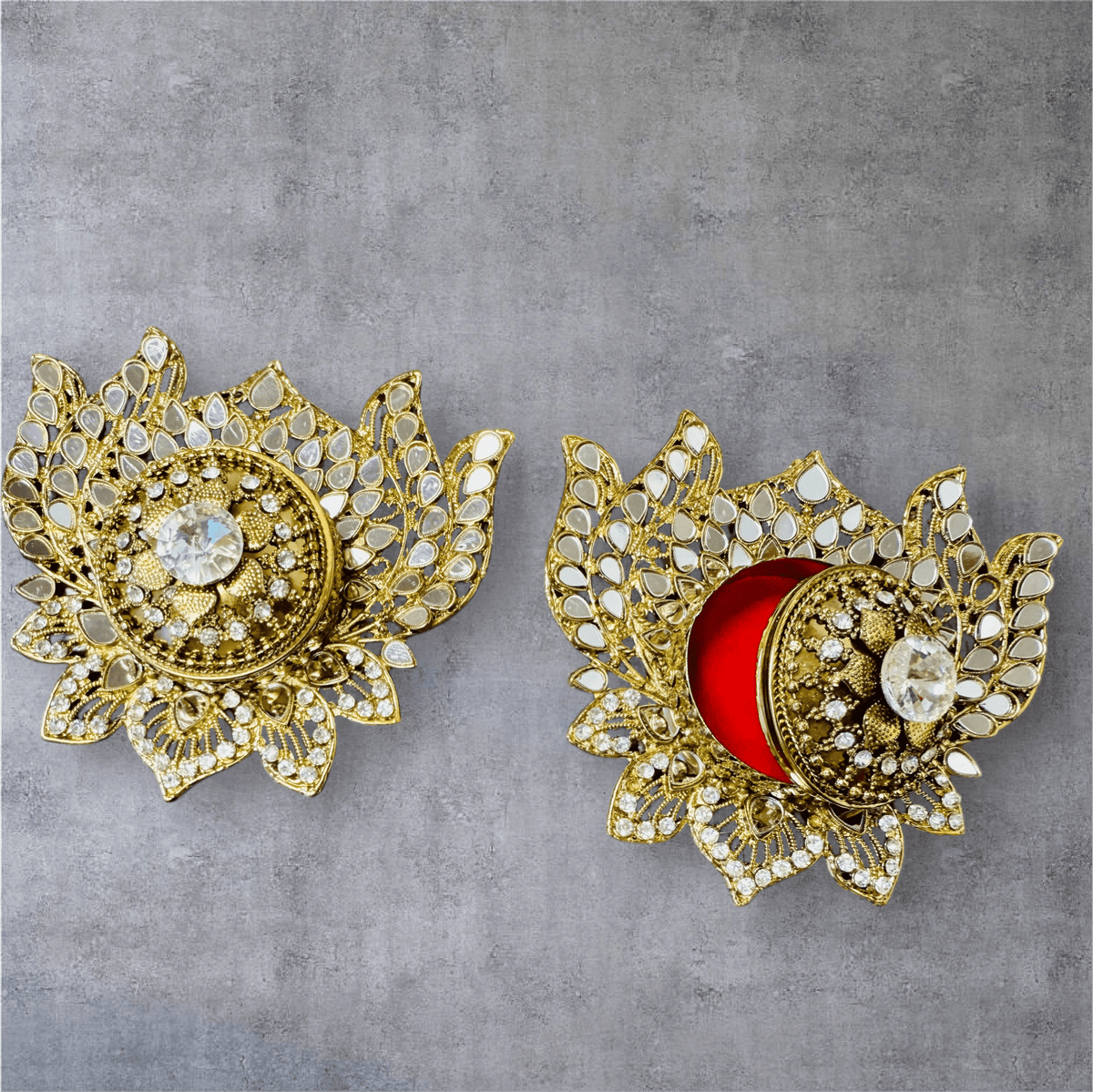 Handmade Designer Lotus Shaped Kundan Dibbies/Sindoor Daani/Trinket Box La Vie Bien Handmade Designer Lotus Shaped Kundan Dibbies/Sindoor Daani/Trinket Box