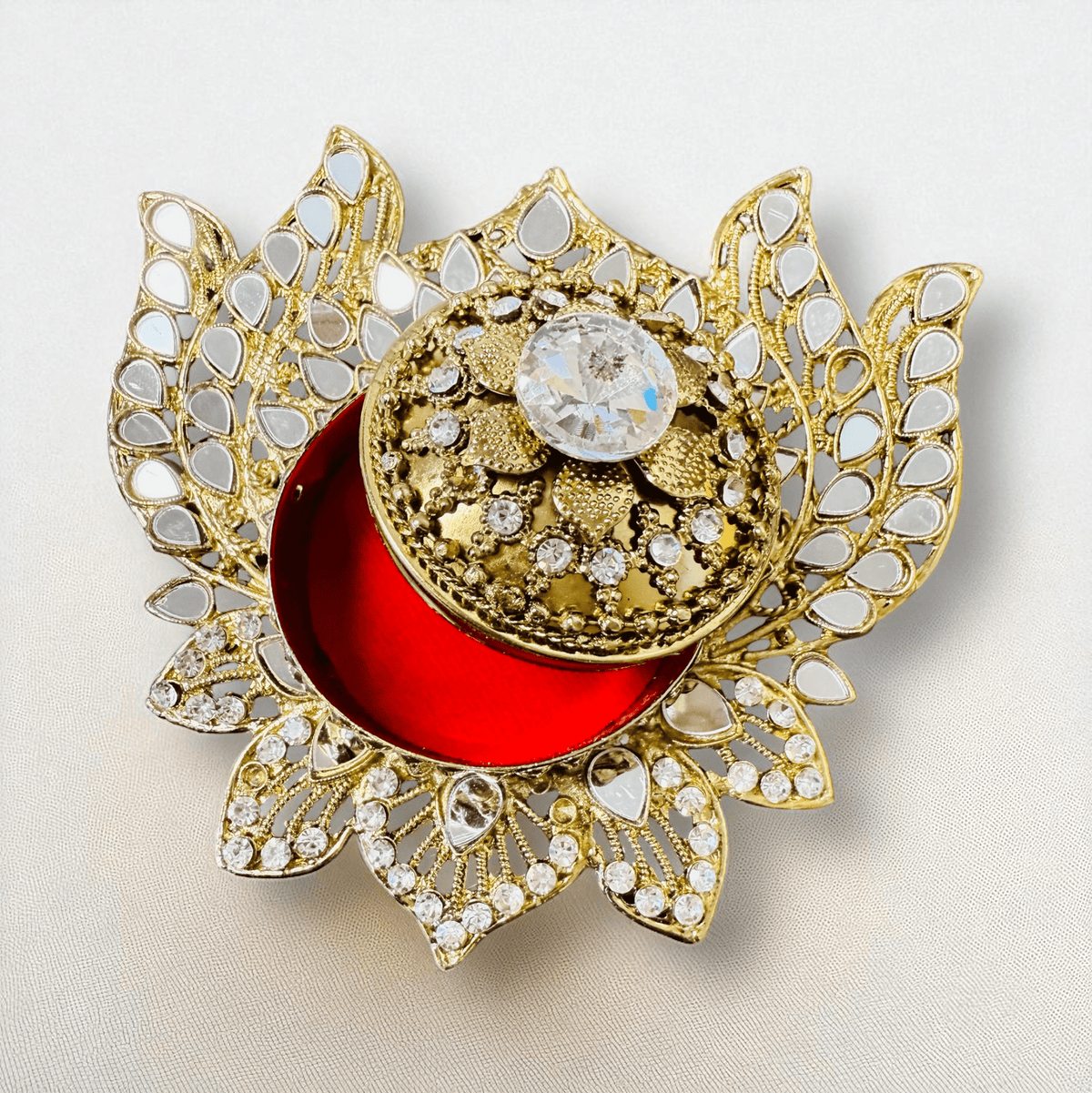 Handmade Designer Lotus Shaped Kundan Dibbies/Sindoor Daani/Trinket Box La Vie Bien Handmade Designer Lotus Shaped Kundan Dibbies/Sindoor Daani/Trinket Box