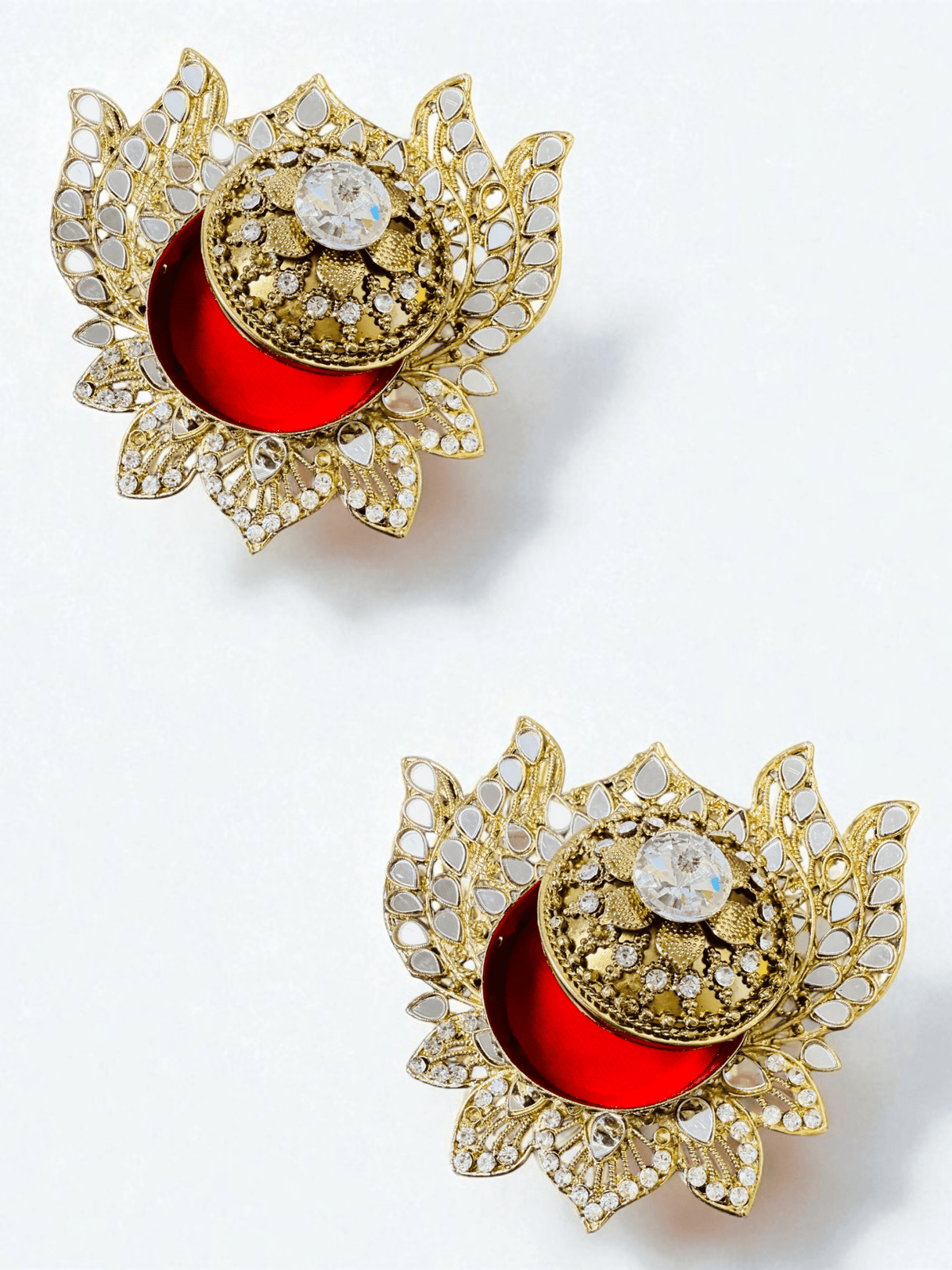 Handmade Designer Lotus Shaped Kundan Dibbies/Sindoor Daani/Trinket Box La Vie Bien Handmade Designer Lotus Shaped Kundan Dibbies/Sindoor Daani/Trinket Box