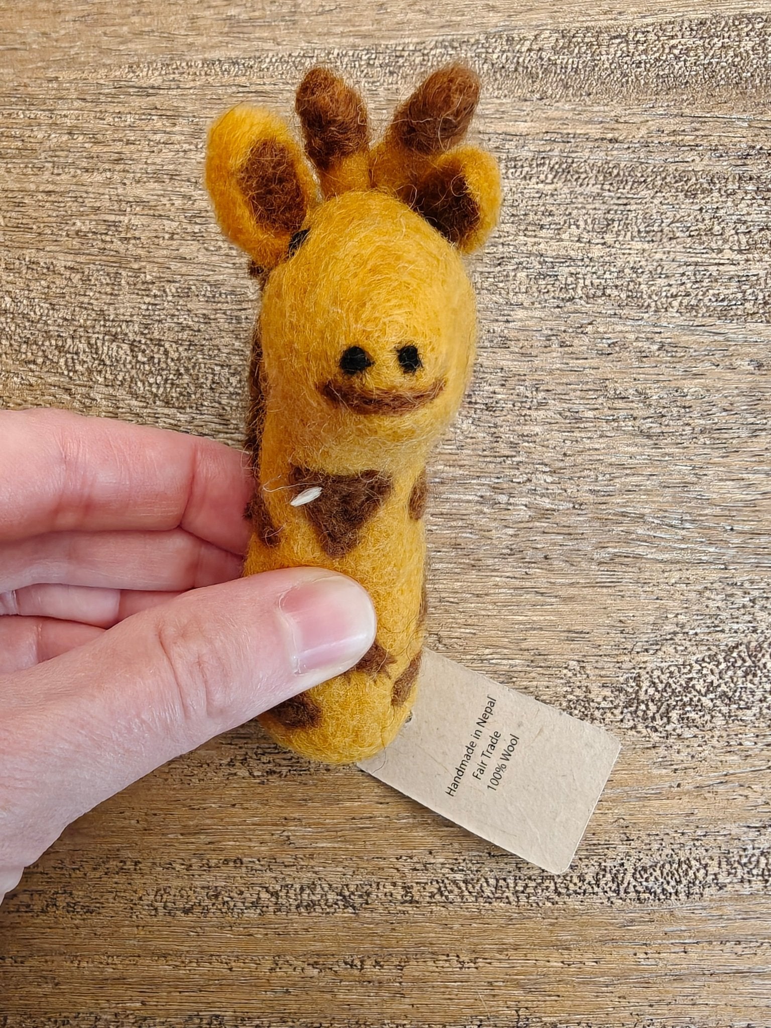 Handmade felt giraffe Finger Puppet - Sensory Play for kids - Jungle Jamboree collection La Vie Bien Handmade felt giraffe Finger Puppet - Sensory Play for kids - Jungle Jamboree collection