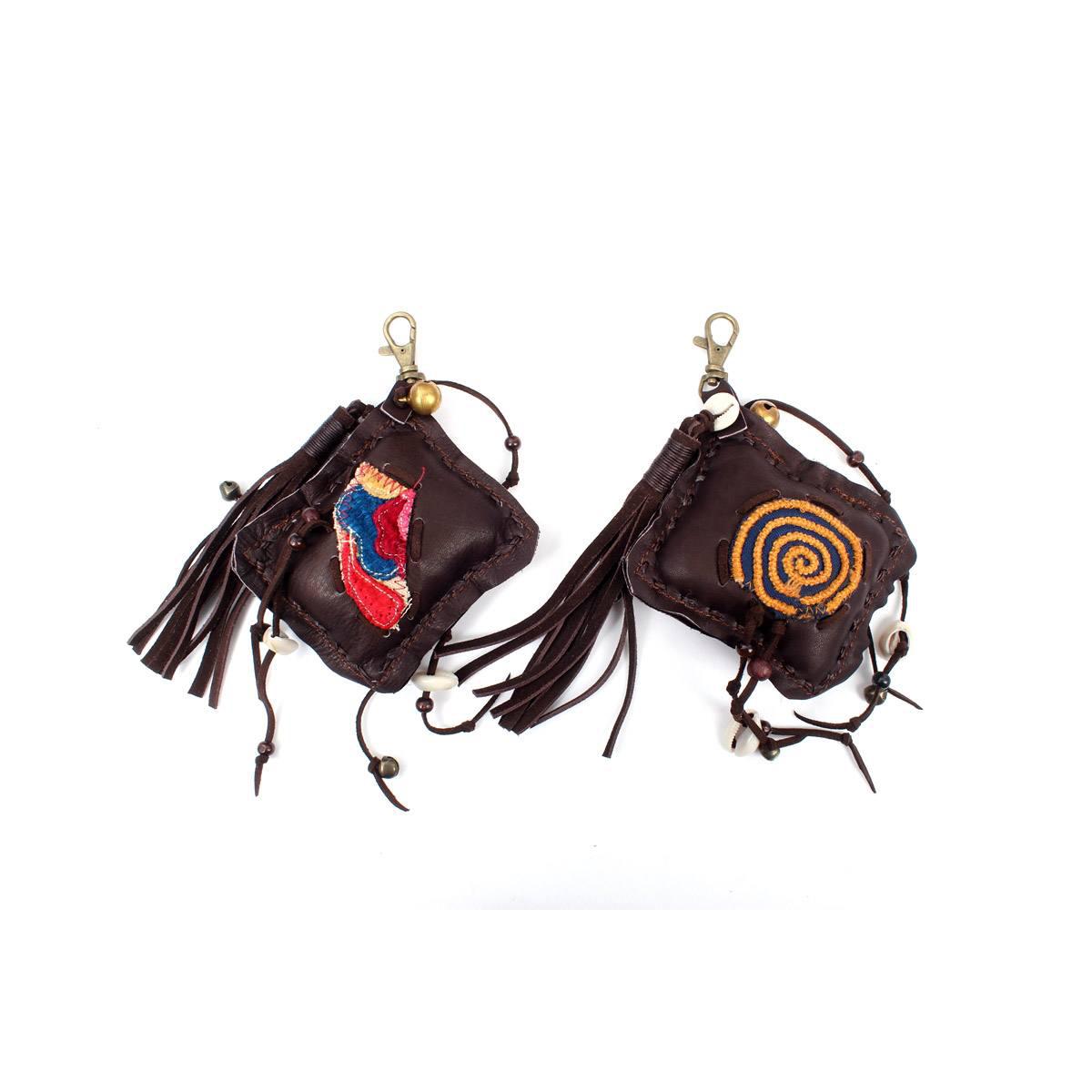 Handmade Leather Zipper Pull with Embroidery and Shell Detail | Ethical Bag Accessory – Thailand Accessories La Vie Bien Handmade Leather Zipper Pull with Embroidery and Shell Detail | Ethical Bag Accessory – Thailand
