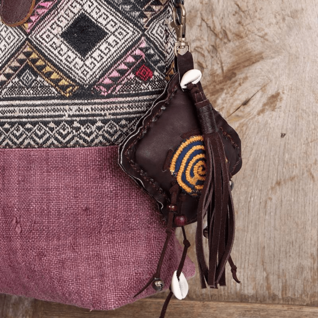Handmade Leather Zipper Pull with Embroidery and Shell Detail | Ethical Bag Accessory – Thailand Accessories La Vie Bien Handmade Leather Zipper Pull with Embroidery and Shell Detail | Ethical Bag Accessory – Thailand
