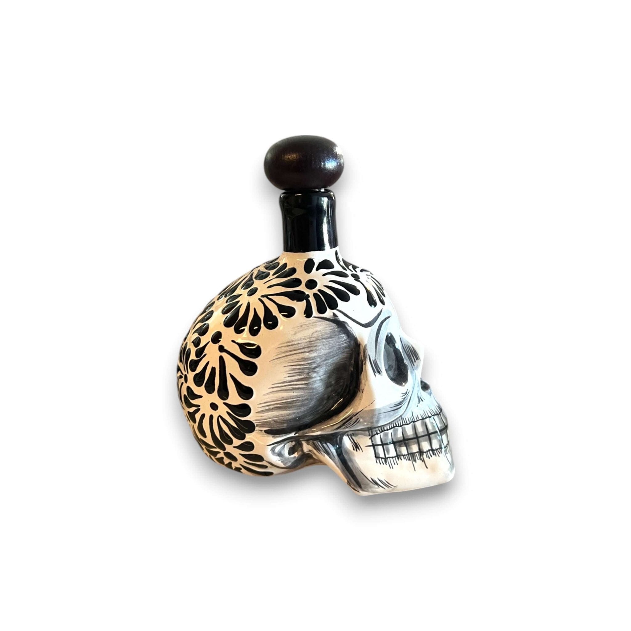 Handmade Skull Decanter Set | Black & White Mexican Barware Mexican Decanter La Vie Bien Handmade Skull Decanter Set | Black & White Mexican Barware