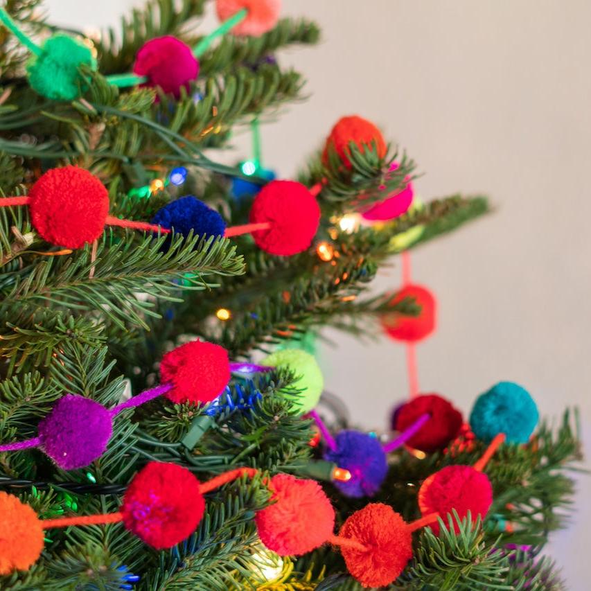 Hanging Garland Decor Boho Multicolor Pom Pom Strip - Mexico Decor La Vie Bien Hanging Garland Decor Boho Multicolor Pom Pom Strip - Mexico