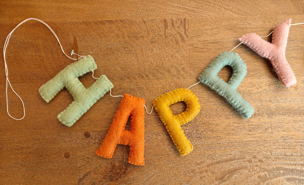 Happy Birthday felt pastel garland banner - Handmade Wall Decor for birthday decorations La Vie Bien Happy Birthday felt pastel garland banner - Handmade Wall Decor for birthday decorations