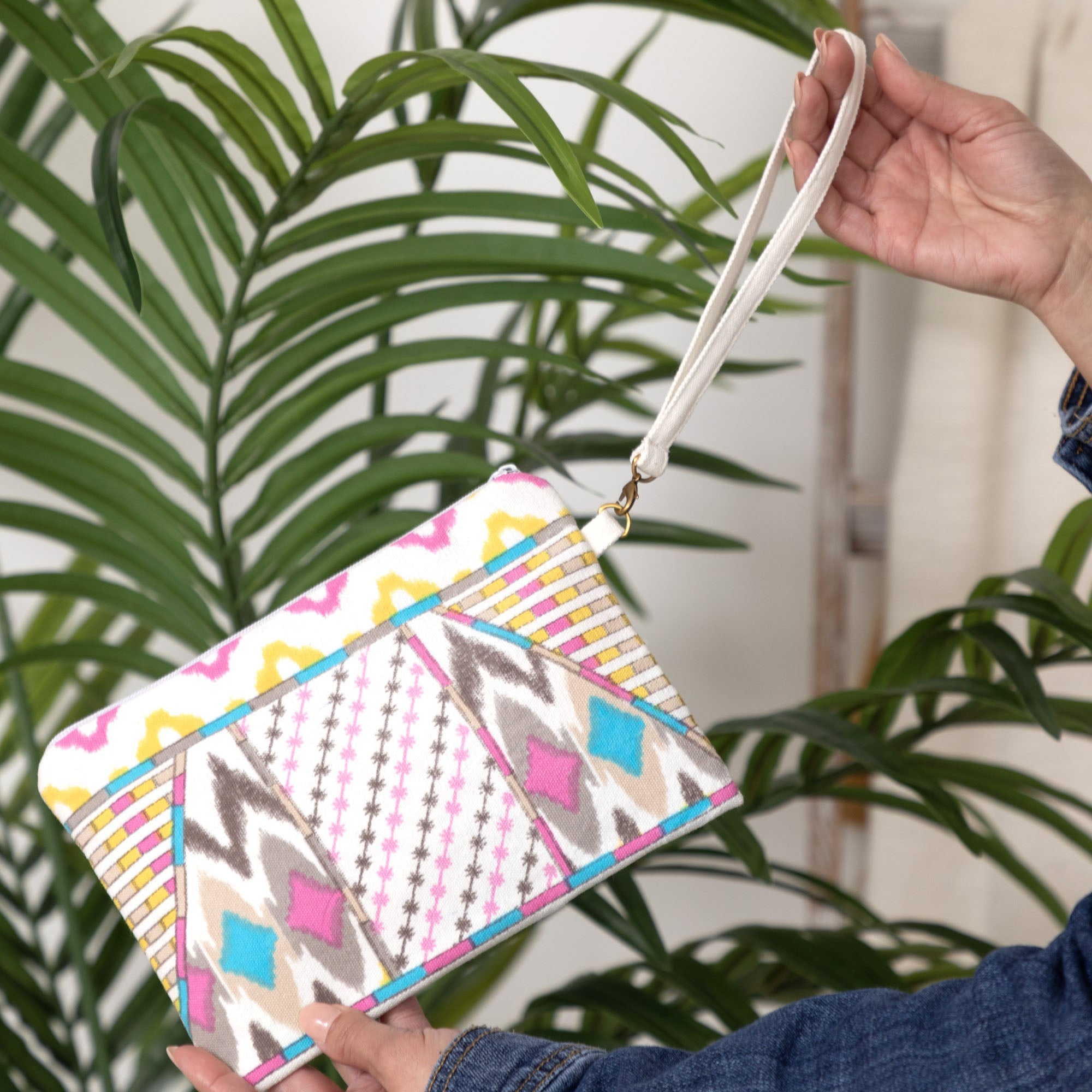 Harmonious Colors Clutch Clutch & Wallets & Coin Bags La Vie Bien Harmonious Colors Clutch