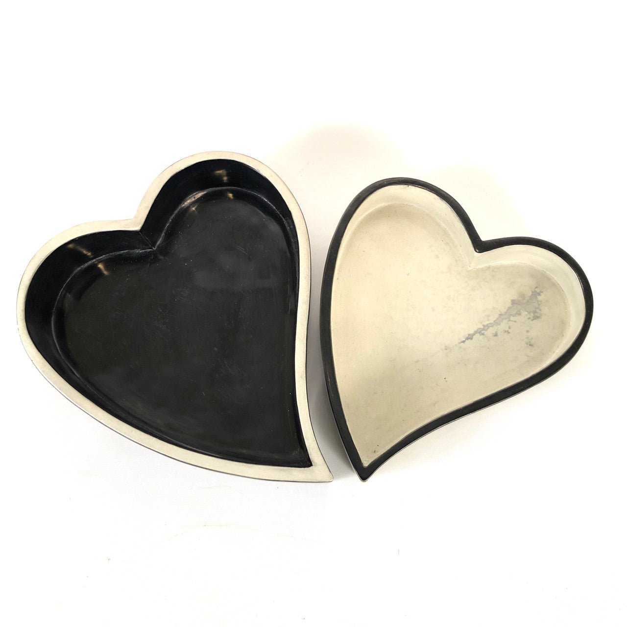 Heart Bowls Black + White La Vie Bien Heart Bowls Black + White
