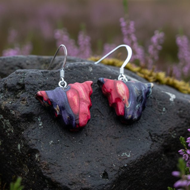 Heathergems Scottish Highland Cow Dangle Earrings - Handmade in Scotland Dangle Earrings La Vie Bien Heathergems Scottish Highland Cow Dangle Earrings - Handmade in Scotland