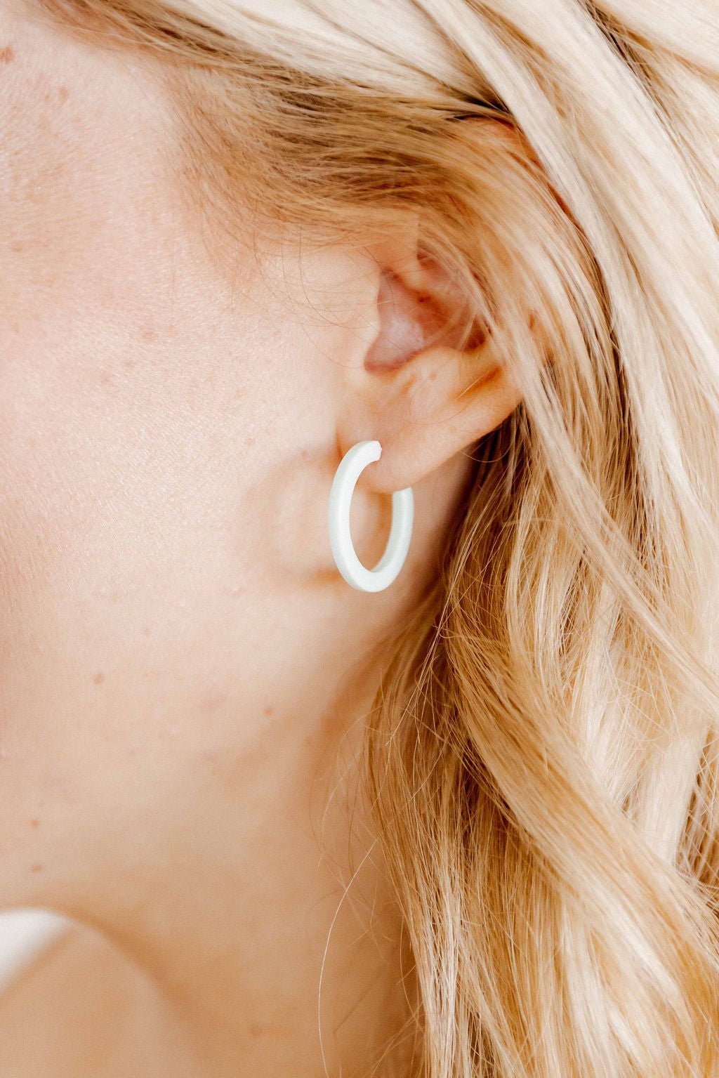 Holly Mini Hoop Earrings - Spearmint Green