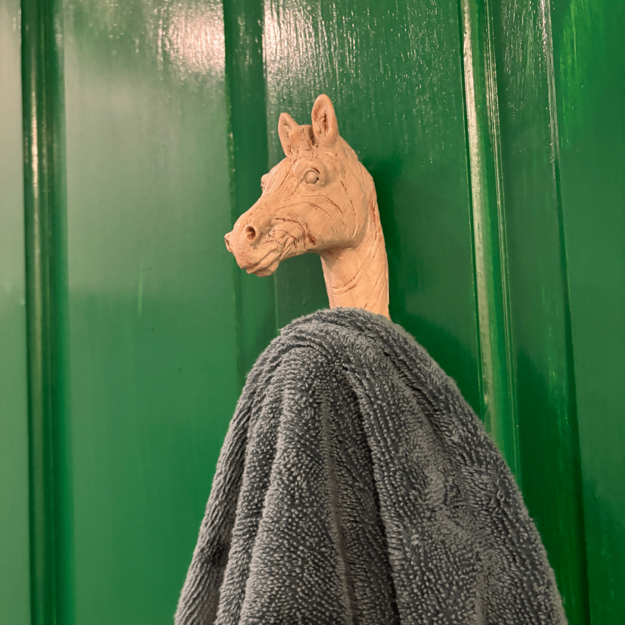 Horse Resin Hook | Animal Theme Decorative Wall Hook | 5" x 3.5" Wall Hook La Vie Bien Horse Resin Hook | Animal Theme Decorative Wall Hook | 5" x 3.5"
