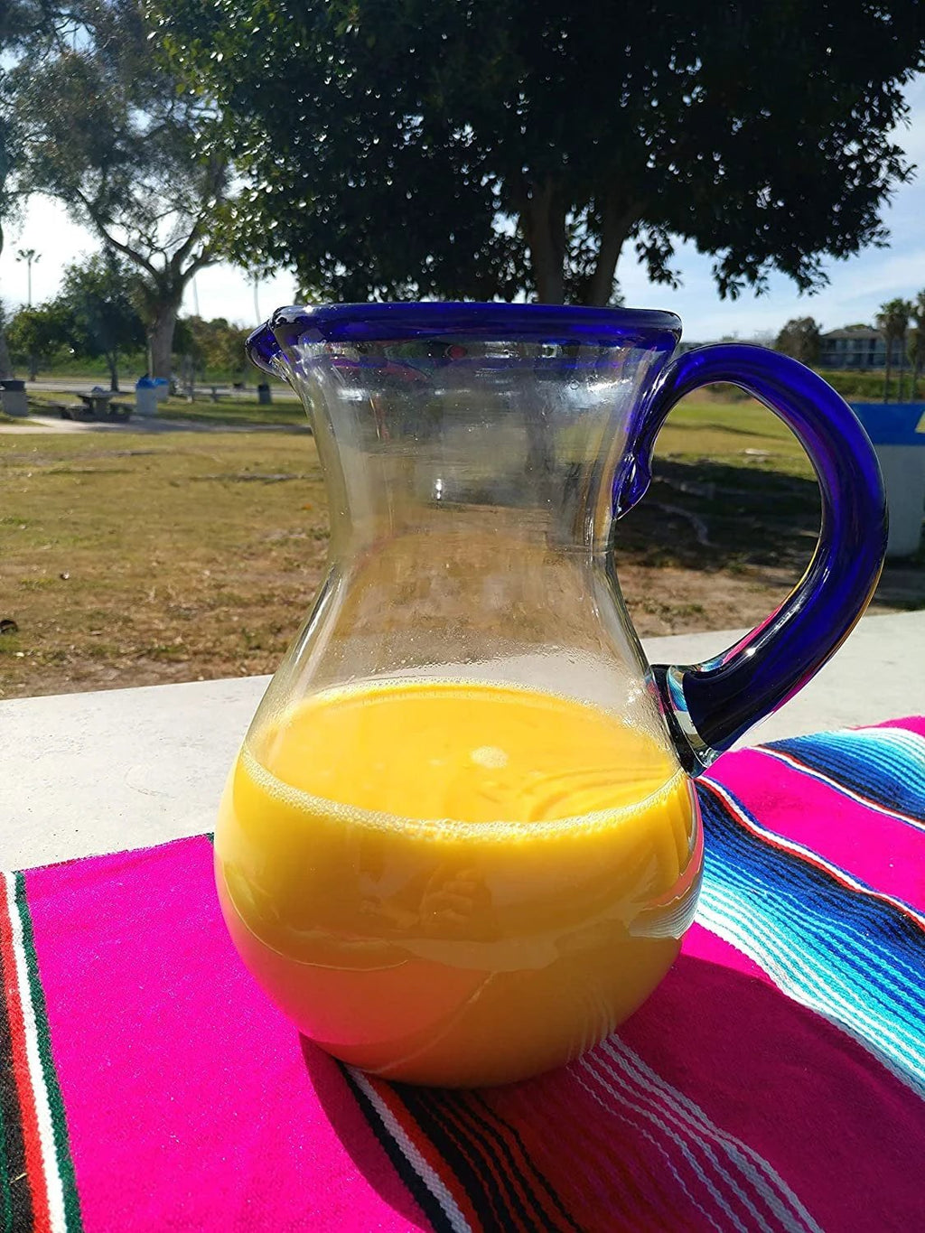 Cobalt Blue Rim & Handle Glass Pitcher – Juice, Margaritas, Water, Lemonade (84 oz) by Dos Sueños