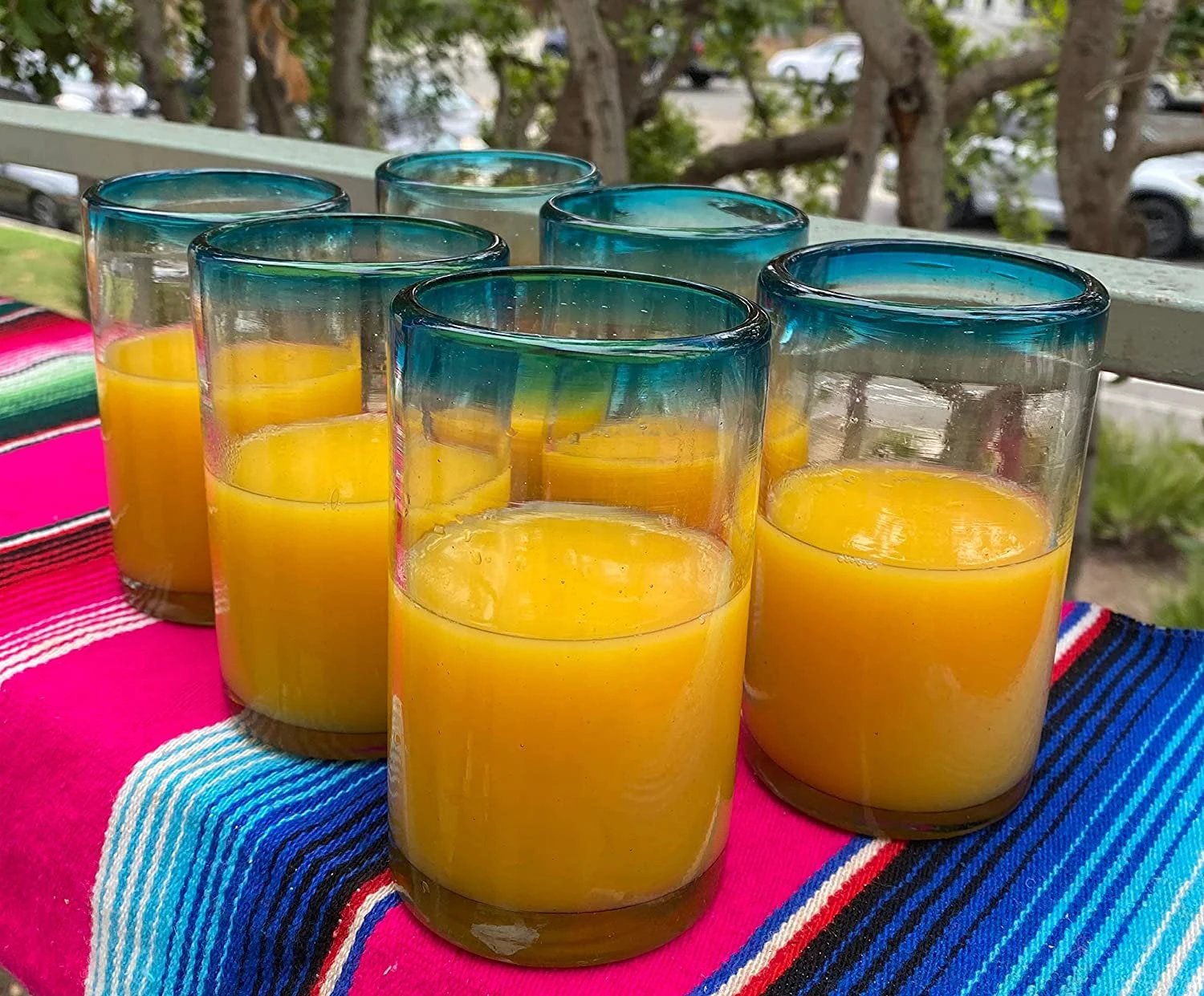 Aqua Rim Drinking Glasses - Set of 6 (14 oz each) by Dos Sueños