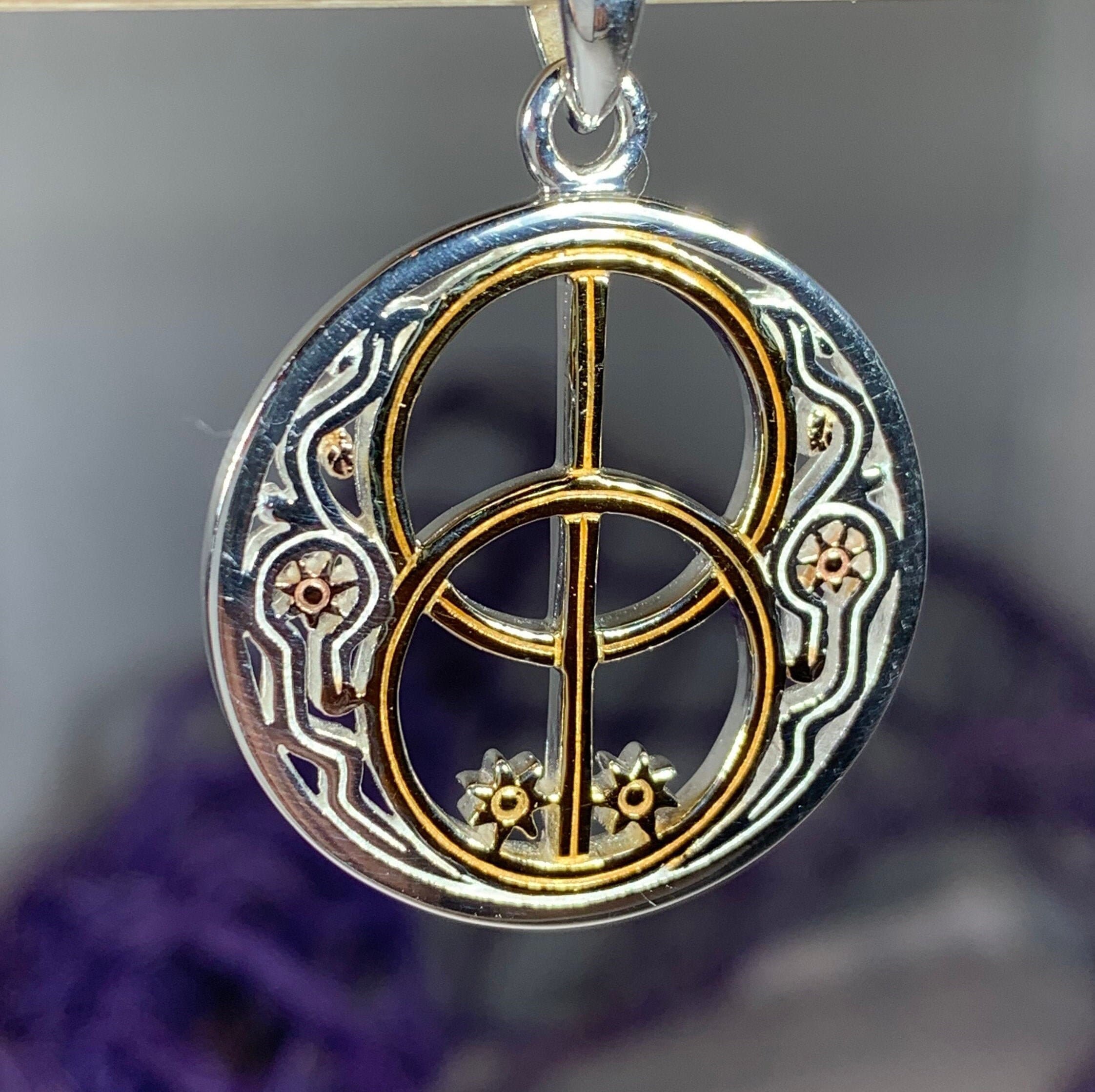 Reganne Chalice Well Necklace in Sterling Silver