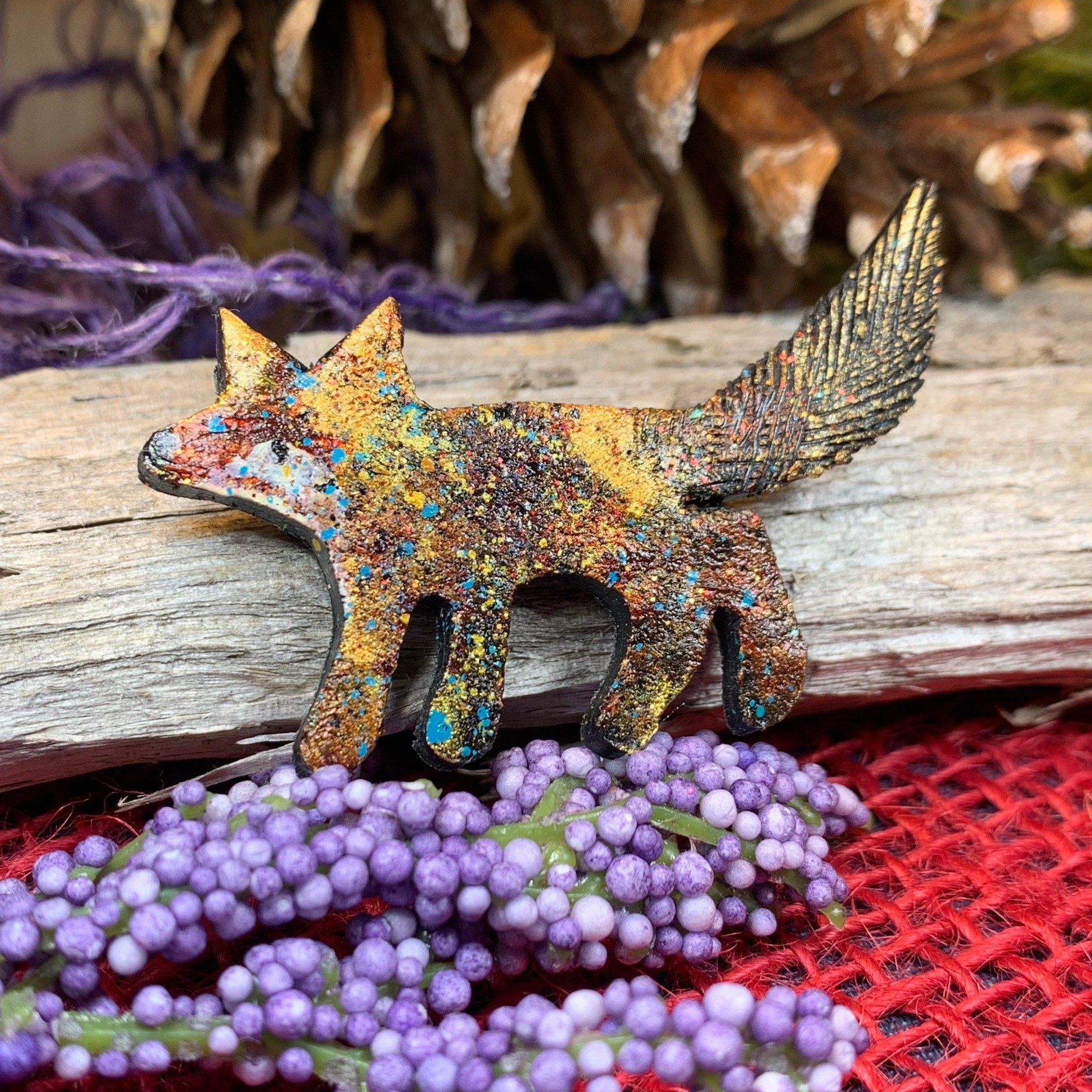 Zola Fox Brooch - Handmade in Scotland