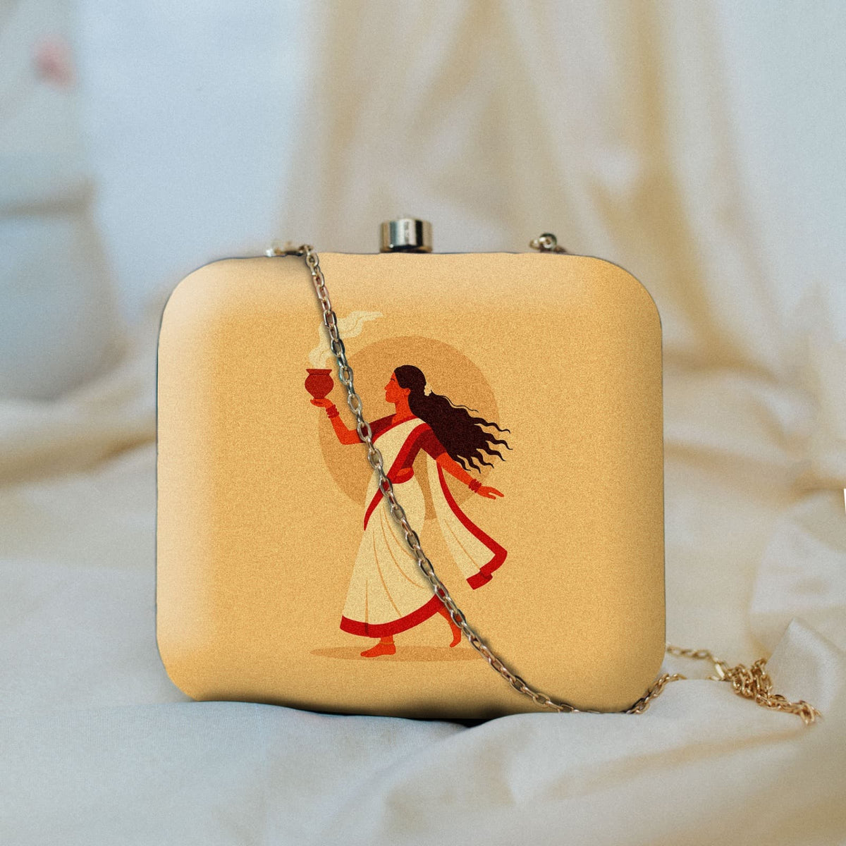 Indian Ethnic Designer Ivory Clutch with Portrait of Women with Dhunuchi Clutch La Vie Bien Indian Ethnic Designer Ivory Clutch with Portrait of Women with Dhunuchi