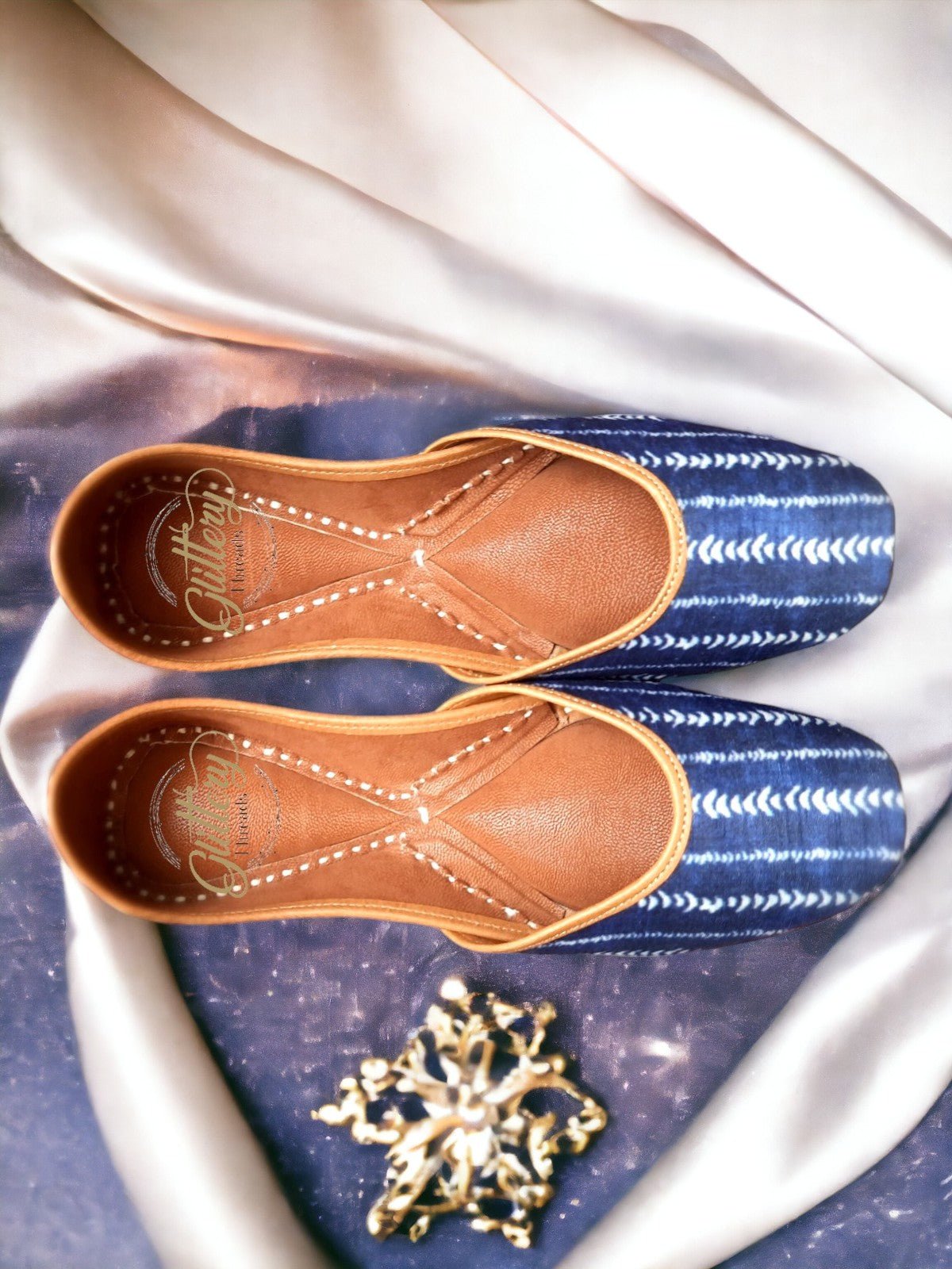 Indigo Blue Punjabi Leather Jutti | Indian Women's Traditional Wear Mojari | Women's Khussa Shoes | Indian Wedding Jutti | Indian Ballet Flats Jutti La Vie Bien Indigo Blue Punjabi Leather Jutti | Indian Women's Traditional Wear Mojari | Women's Khussa Shoes | Indian Wedding Jutti | Indian Ballet Flats