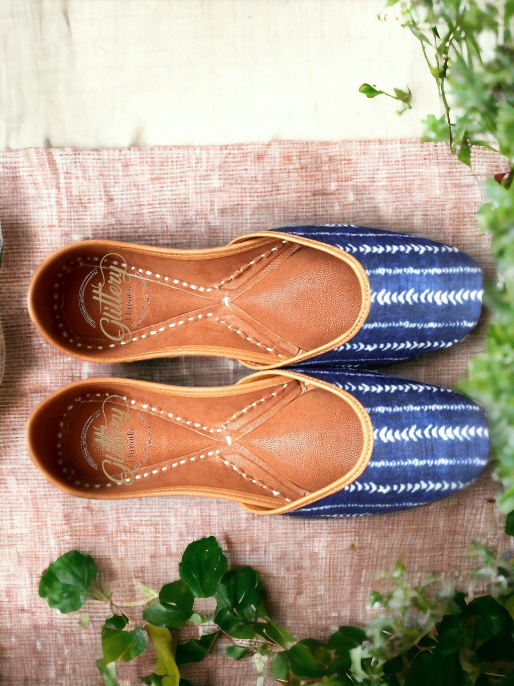 Indigo Blue Punjabi Leather Jutti | Indian Women's Traditional Wear Mojari | Women's Khussa Shoes | Indian Wedding Jutti | Indian Ballet Flats Jutti La Vie Bien Indigo Blue Punjabi Leather Jutti | Indian Women's Traditional Wear Mojari | Women's Khussa Shoes | Indian Wedding Jutti | Indian Ballet Flats