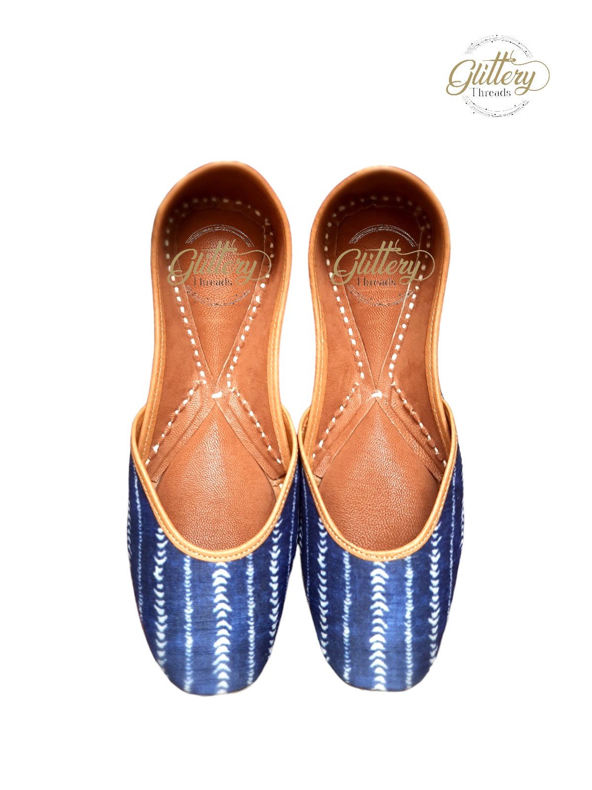 Indigo Blue Punjabi Leather Jutti | Indian Women's Traditional Wear Mojari | Women's Khussa Shoes | Indian Wedding Jutti | Indian Ballet Flats Jutti La Vie Bien Indigo Blue Punjabi Leather Jutti | Indian Women's Traditional Wear Mojari | Women's Khussa Shoes | Indian Wedding Jutti | Indian Ballet Flats
