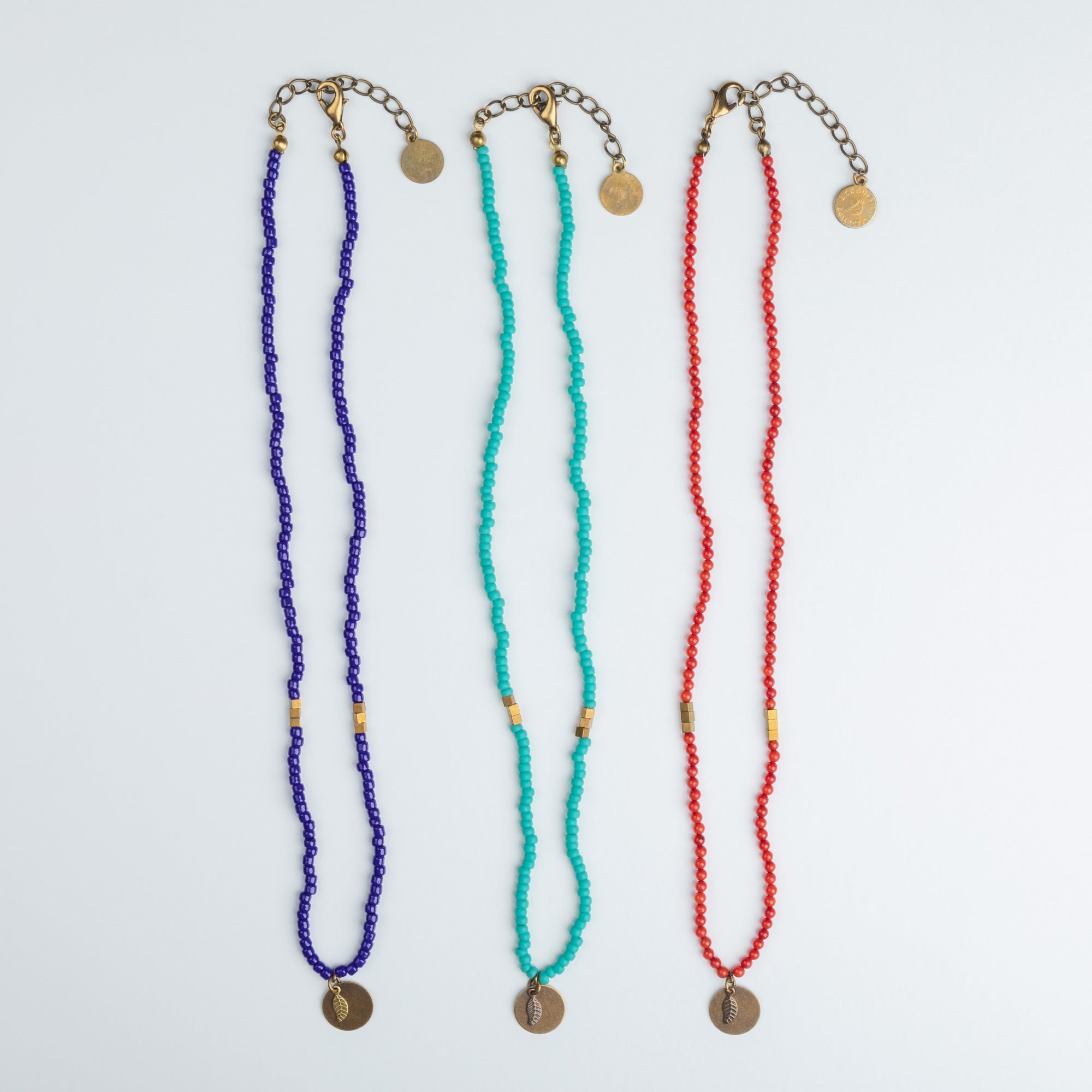 Iraqi Leaf Charm Beaded Necklace Necklaces - Fashion La Vie Bien Iraqi Leaf Charm Beaded Necklace