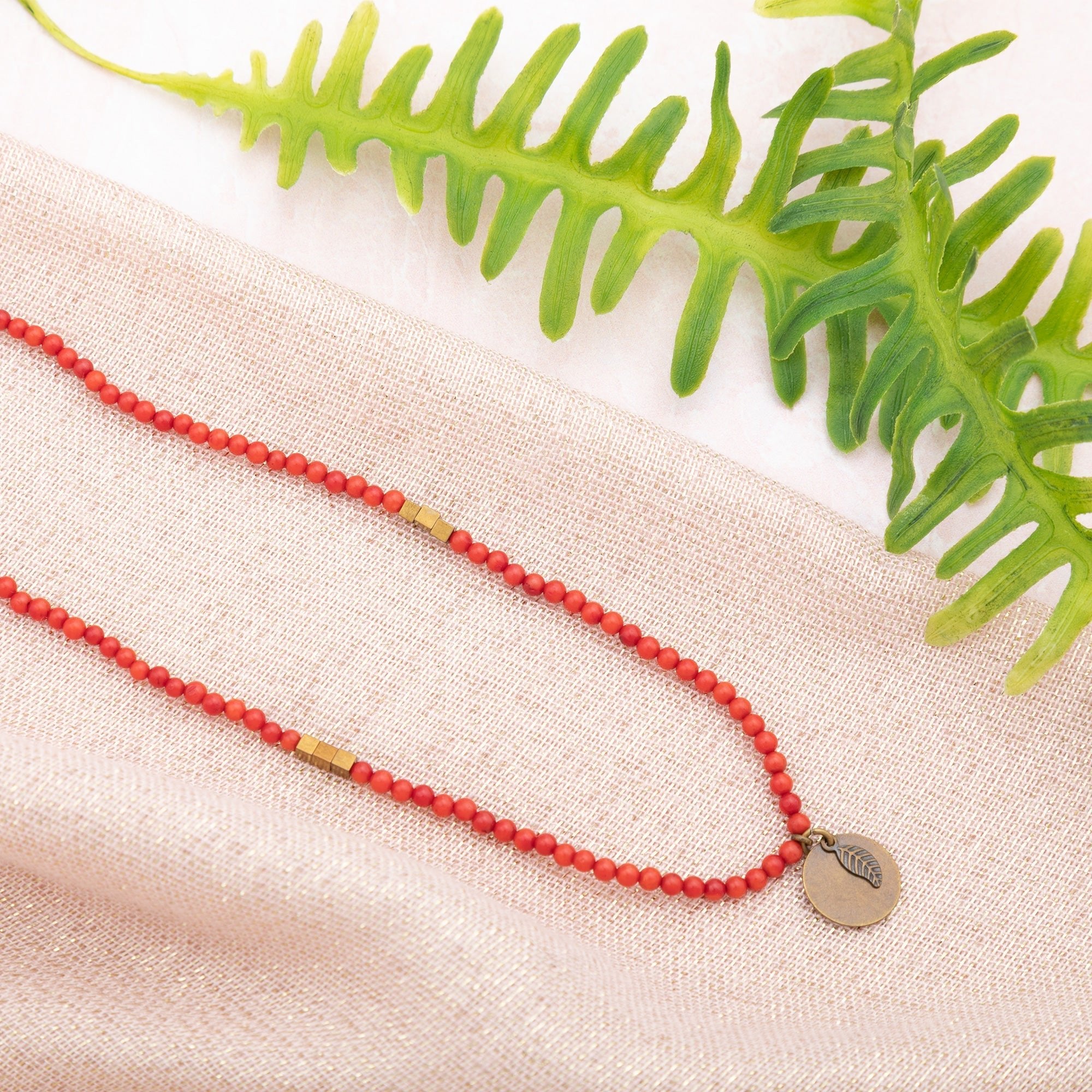 Iraqi Leaf Charm Beaded Necklace Necklaces - Fashion La Vie Bien Iraqi Leaf Charm Beaded Necklace