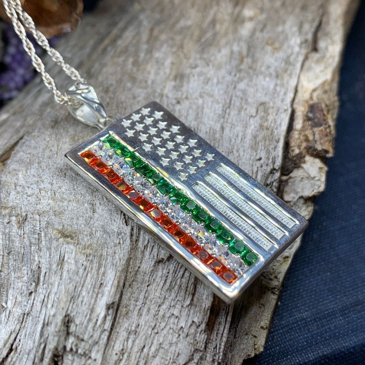 Irish-American Flag Pendant Pendant La Vie Bien Irish-American Flag Pendant