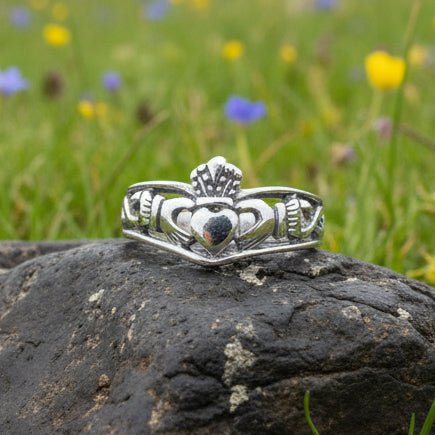 Irish Claddagh Chevron Ring in Sterling Silver Ring La Vie Bien Irish Claddagh Chevron Ring in Sterling Silver