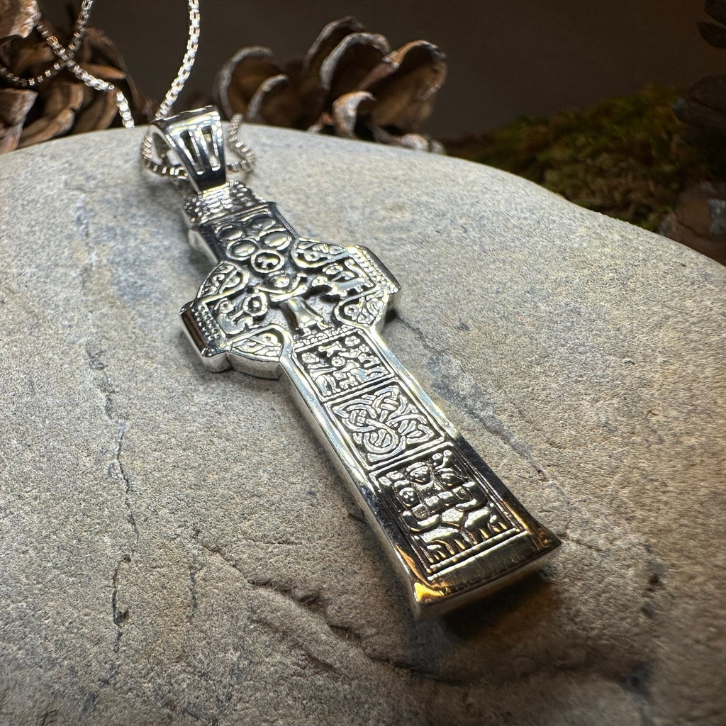 Irish Durrow Celtic Cross Necklace in Sterling Silver Pendant La Vie Bien Irish Durrow Celtic Cross Necklace in Sterling Silver