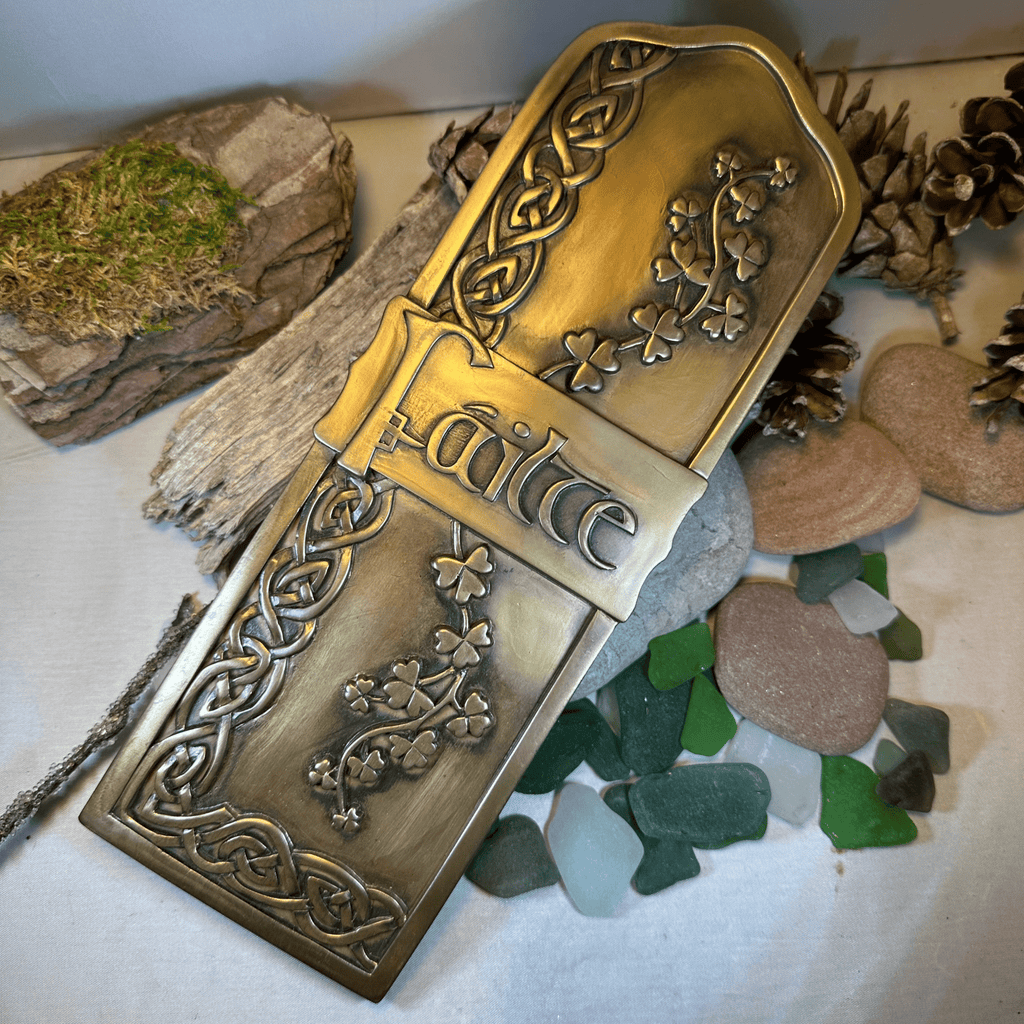 Irish Fáilte Welcome Wall Plaque Gifts La Vie Bien Irish Fáilte Welcome Wall Plaque