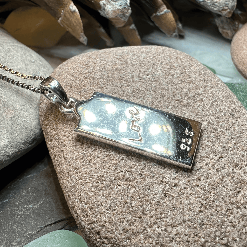 Irish Gaelic Love Grá Necklace in Sterling Silver Pendant La Vie Bien Irish Gaelic Love Grá Necklace in Sterling Silver