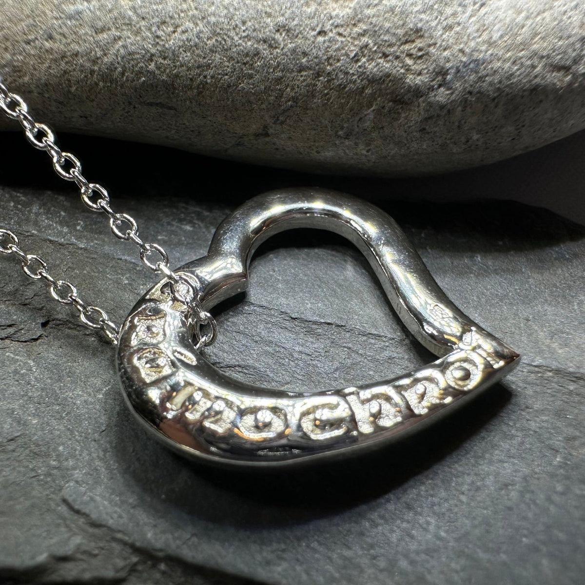 Irish Heart Gra Mo Chroi Necklace - Made in Ireland Pendant La Vie Bien Irish Heart Gra Mo Chroi Necklace - Made in Ireland