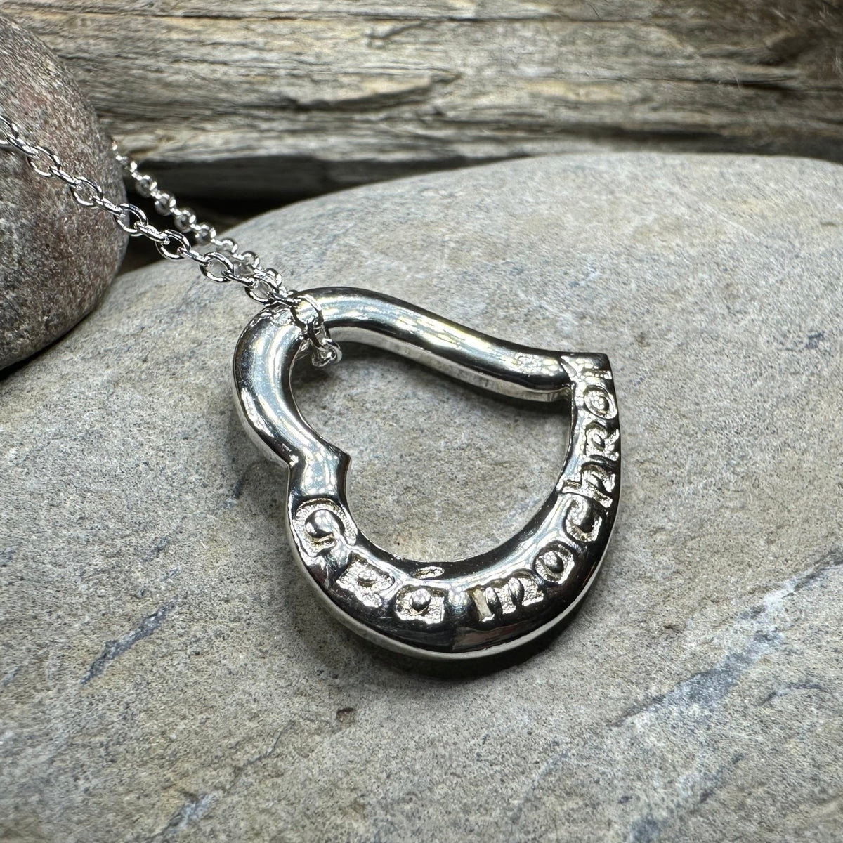 Irish Heart Gra Mo Chroi Necklace - Made in Ireland Pendant La Vie Bien Irish Heart Gra Mo Chroi Necklace - Made in Ireland