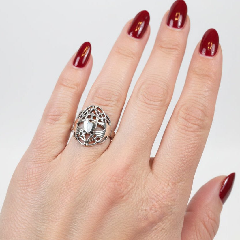 Irish Lace Claddagh Ring in Sterling Silver Ring La Vie Bien Irish Lace Claddagh Ring in Sterling Silver