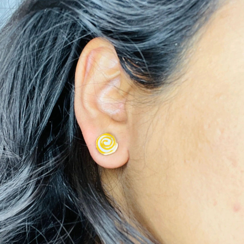 Jalebi Studs by Modern Desi
