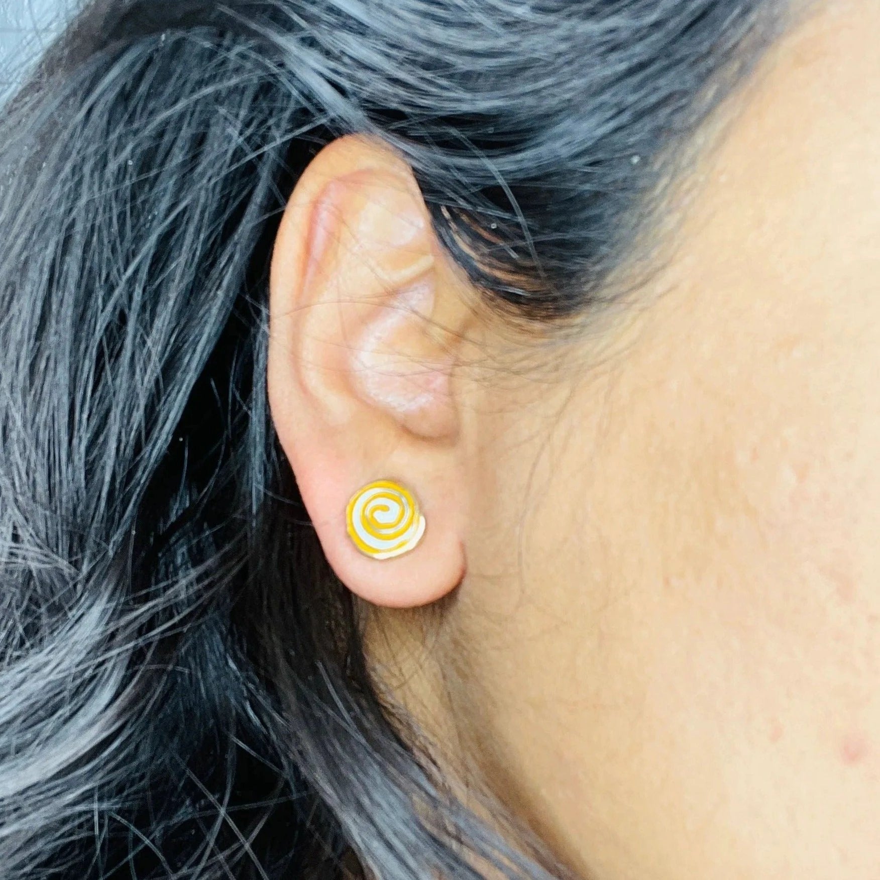 Jalebi Studs by Modern Desi