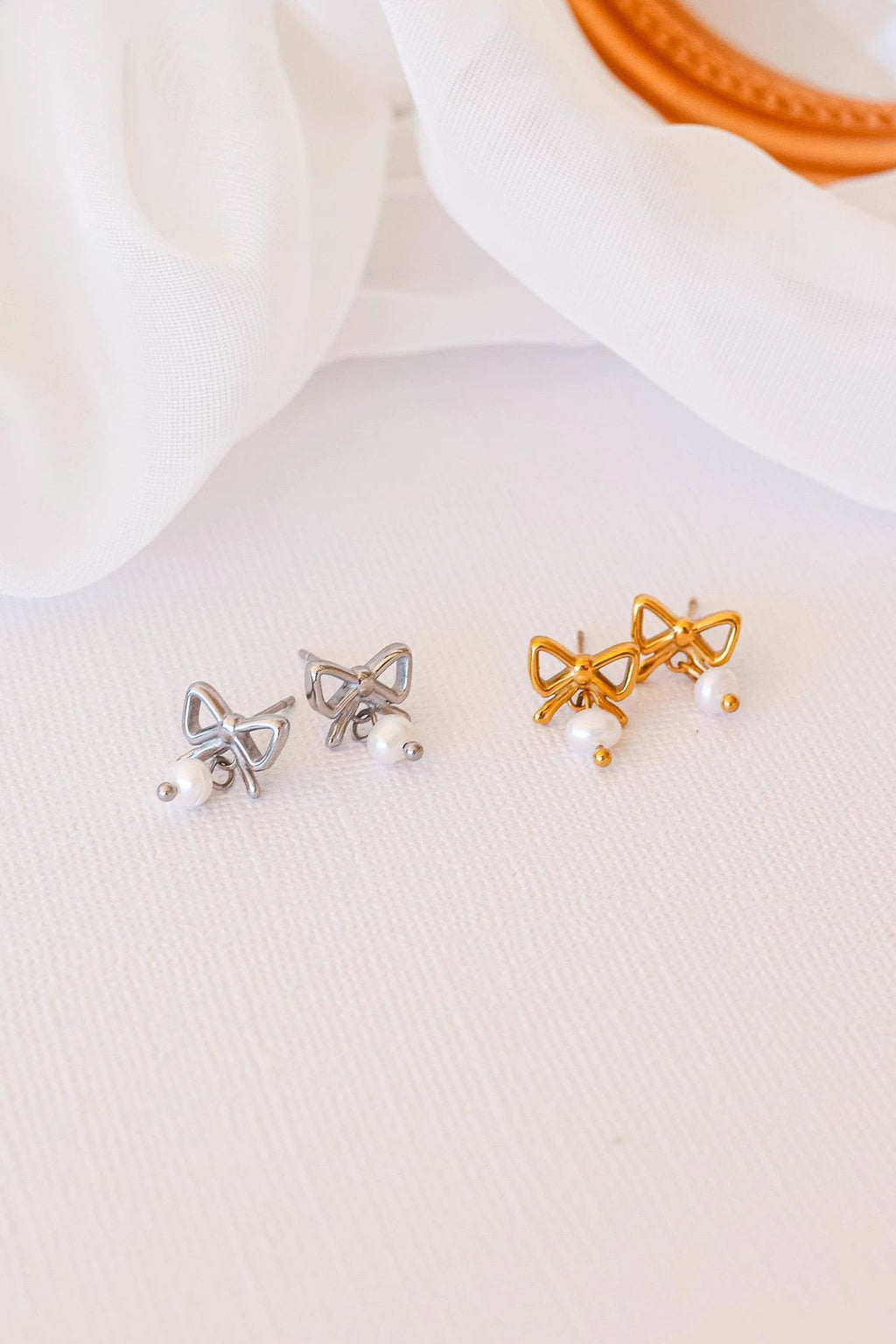 Jane Bow Earring by Rose & Clay
