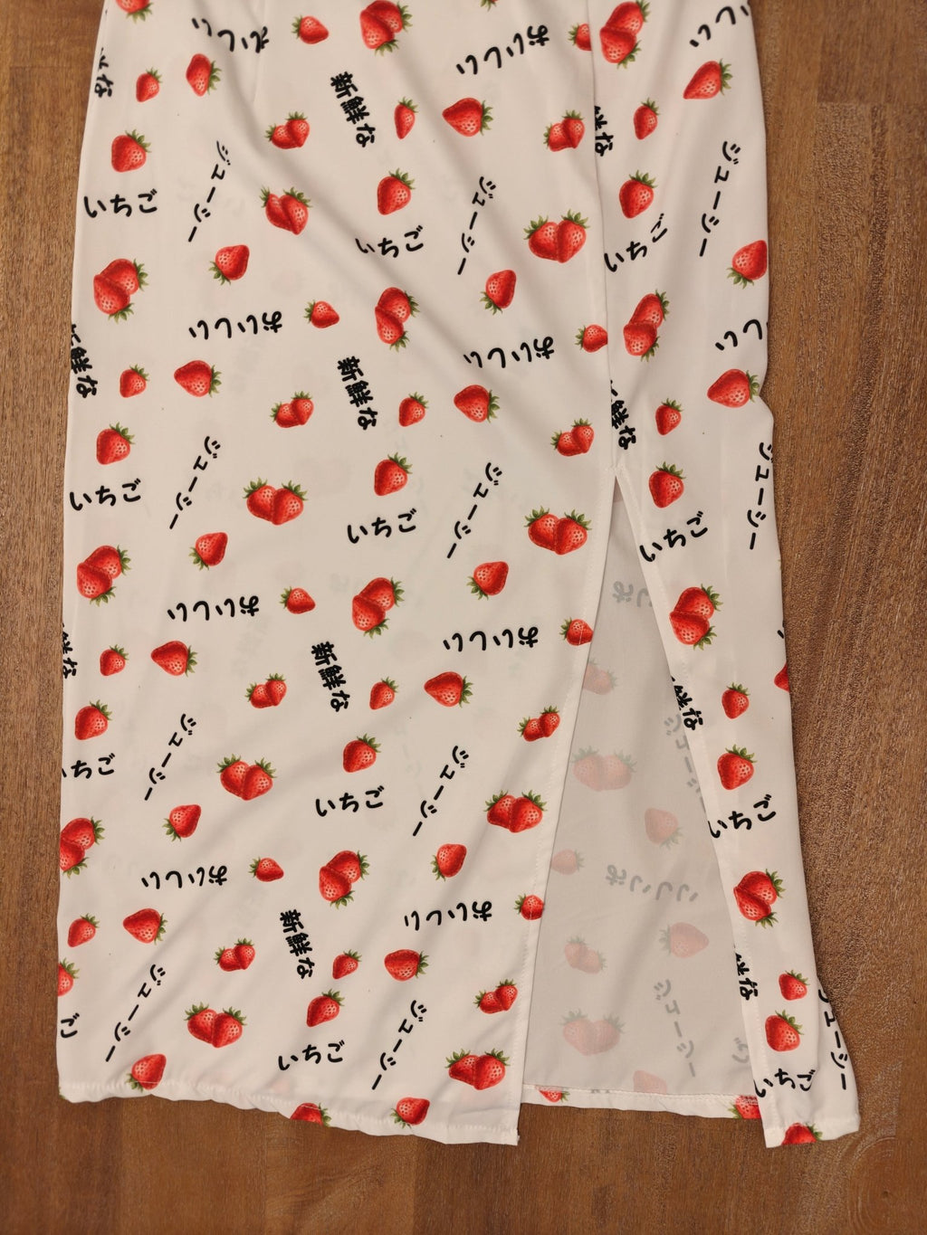 Japanese いちご strawberry Split Thigh Midi Bodycon Dress Dress La Vie Bien Japanese いちご strawberry Split Thigh Midi Bodycon Dress
