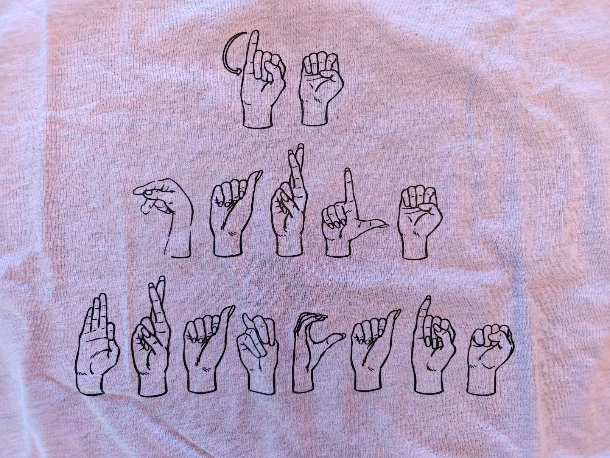 Je parle français sign language Unisex t-shirt with hands, ASL tee for francophones Tee shirt La Vie Bien Je parle français sign language Unisex t-shirt with hands, ASL tee for francophones