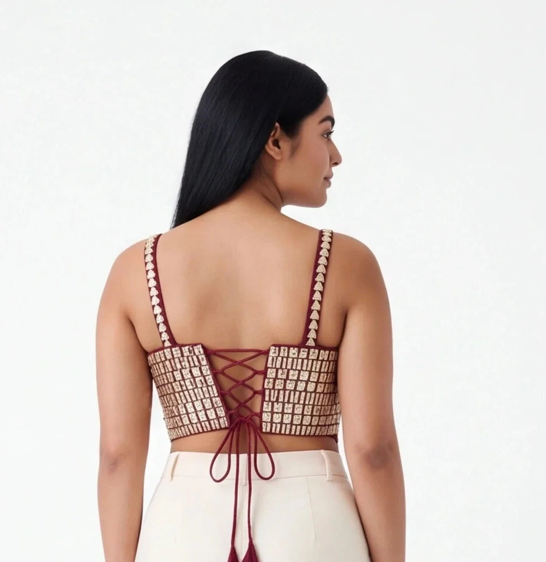 2124 - Backless blouse